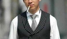 潘粤明爆料前夫视频播放,真相与争议并存